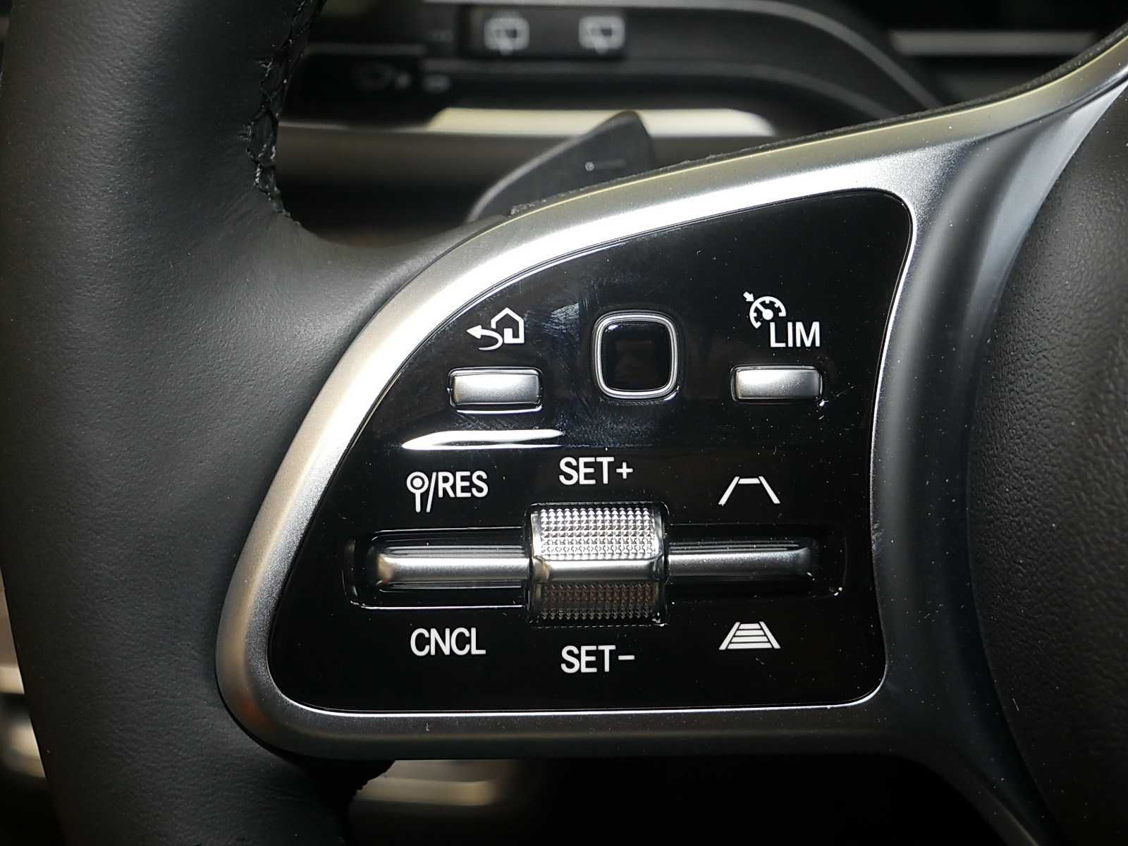 Mercedes-Benz GLS 580 4M AMG - Samsaru's Car Outlet