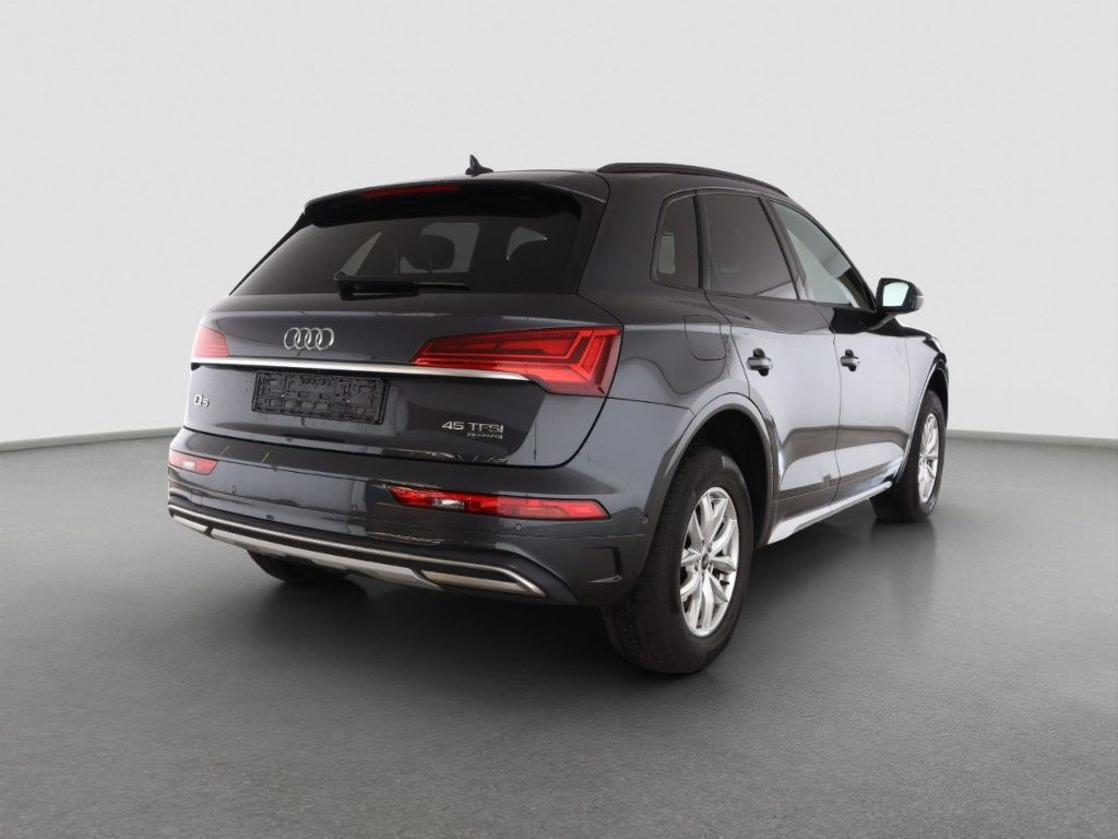 Audi Q5 45 TFSI Q ADVANCED - Samsaru's Car Outlet