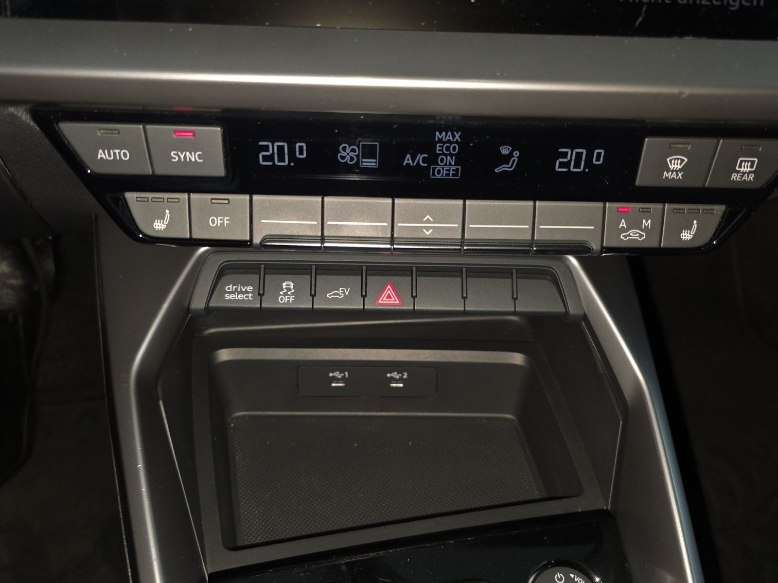 Audi A3 Sportback 40 TFSI e SITZHZG LM16 DAB