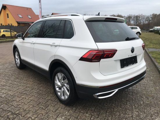 Volkswagen Tiguan 1.4 e-Hybrid Elegance - Samsaru's Car Outlet