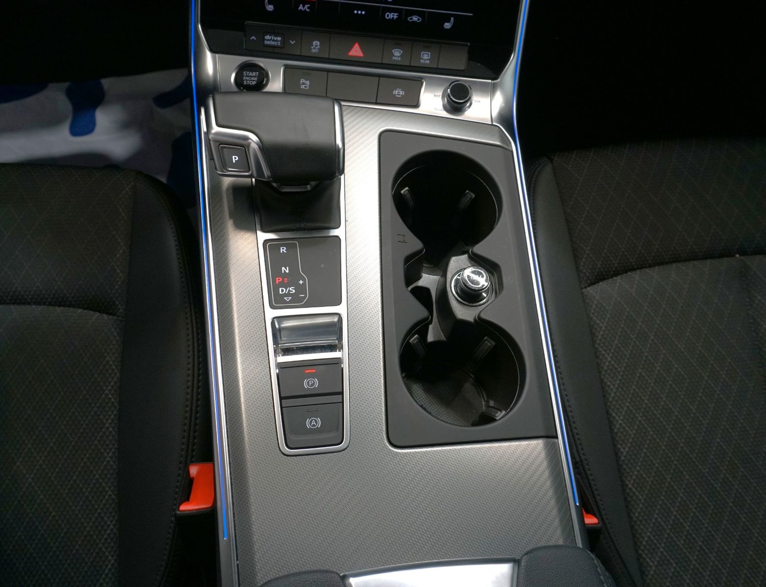 Audi A6 Avant 40 TDI quattro S-Line - Samsaru's Car Outlet