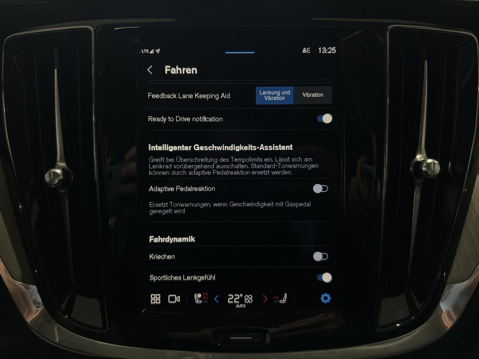 Volvo S60 T8 Ultimate Dark Recharge AWD B&W Massage