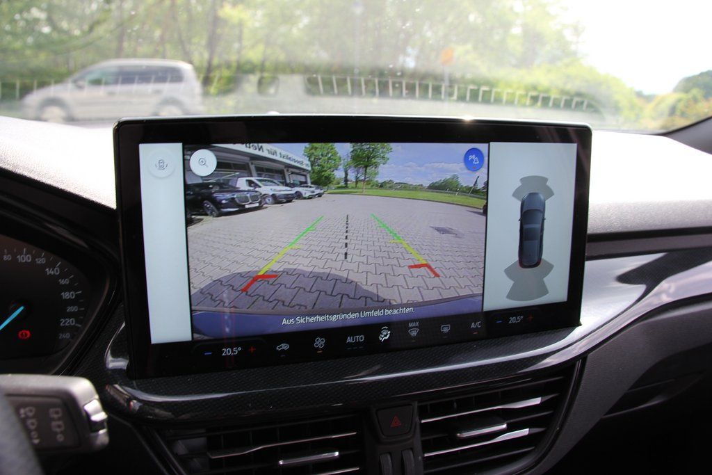 Ford Focus Turnier 155PS ST-LINE LED AdapTempomat CAM