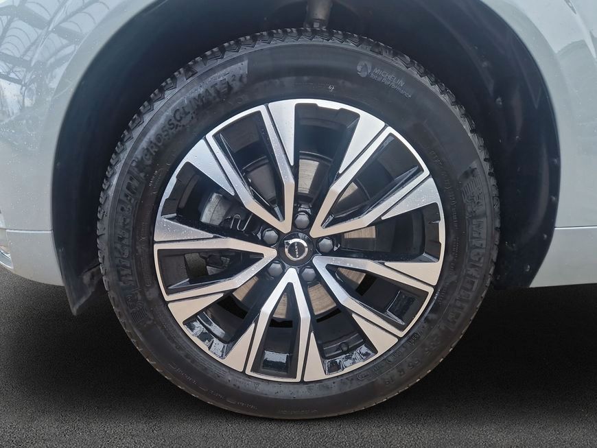 Volvo XC60 B5 B AWD Core Leder SiH GJR 19'' LichtPak W