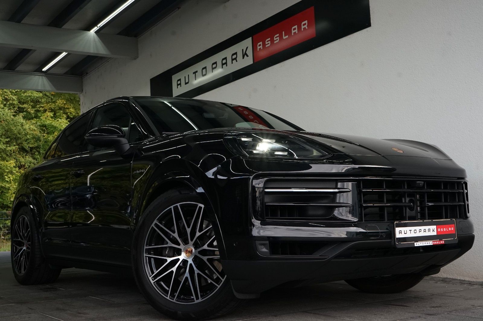 Porsche Cayenne Coupe E-Hybrid/P-Display/AHK/BOSE/14W/AC