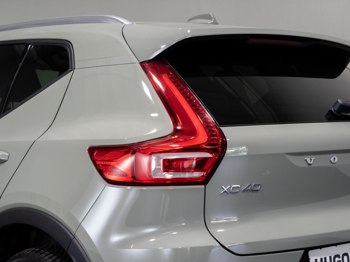Volvo XC 40 B3 - Samsaru's Car Outlet