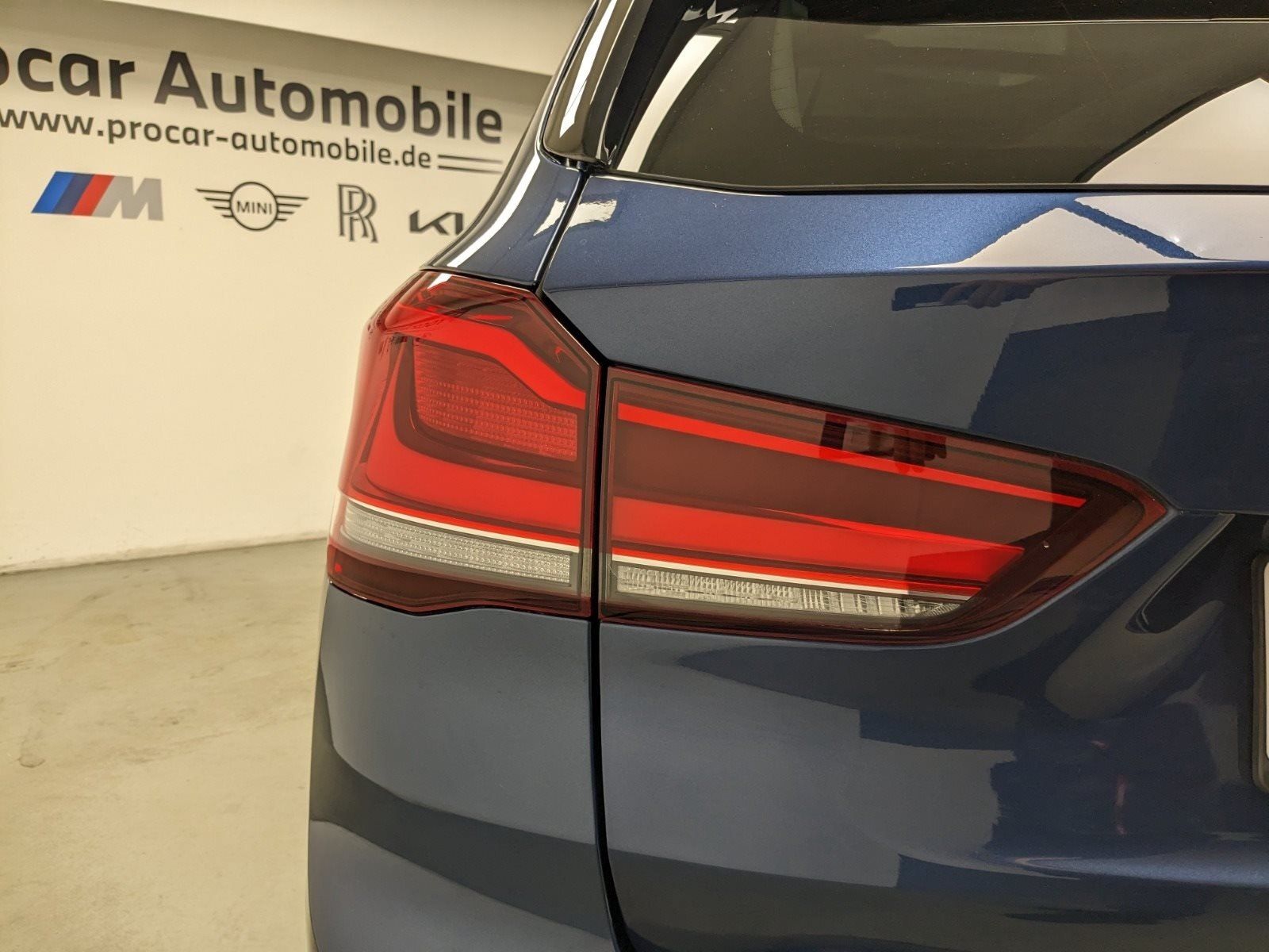 BMW X1 xDrive18d - Samsaru's Car Outlet