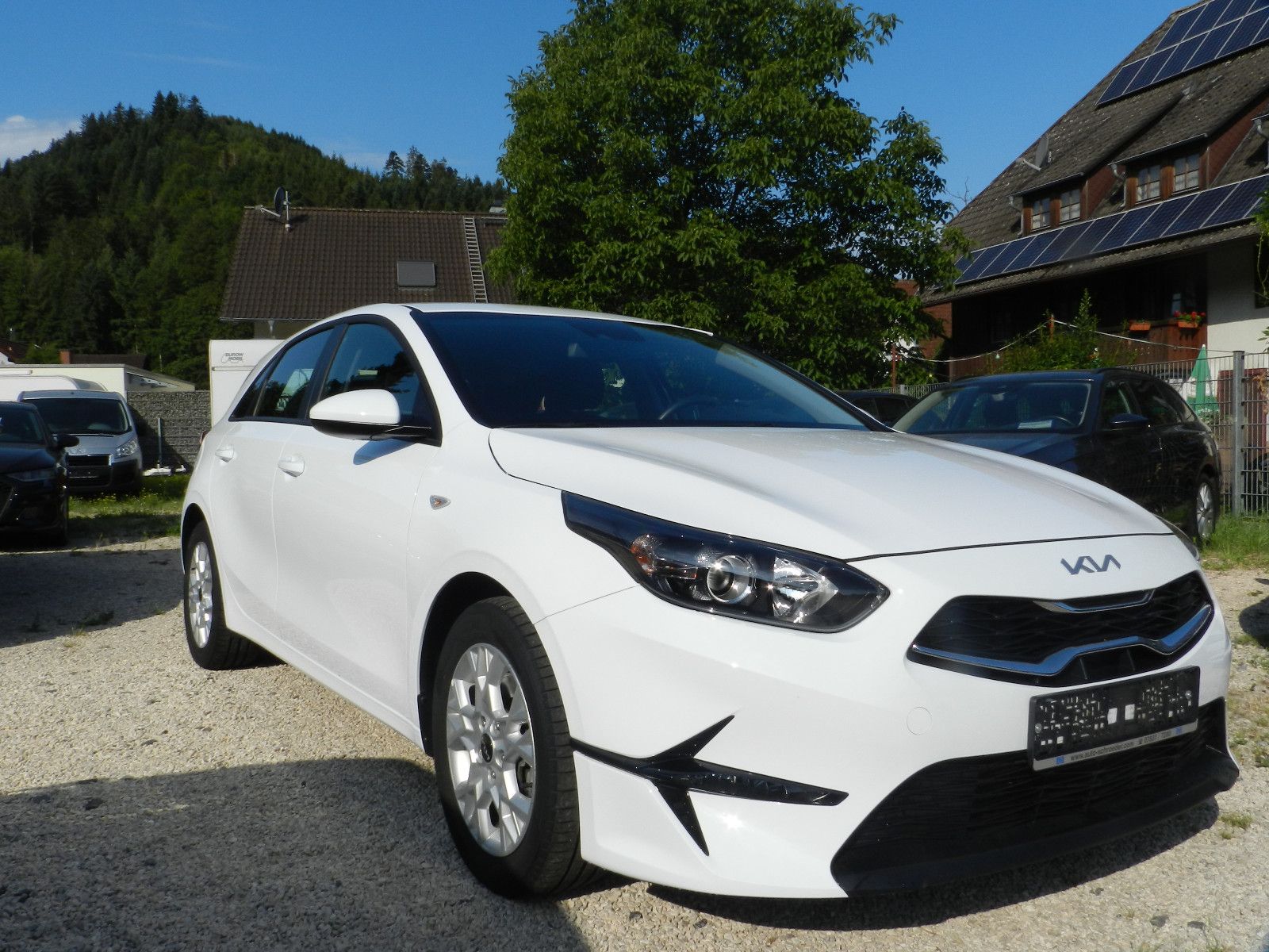 Kia Ceed - Samsaru's Car Outlet