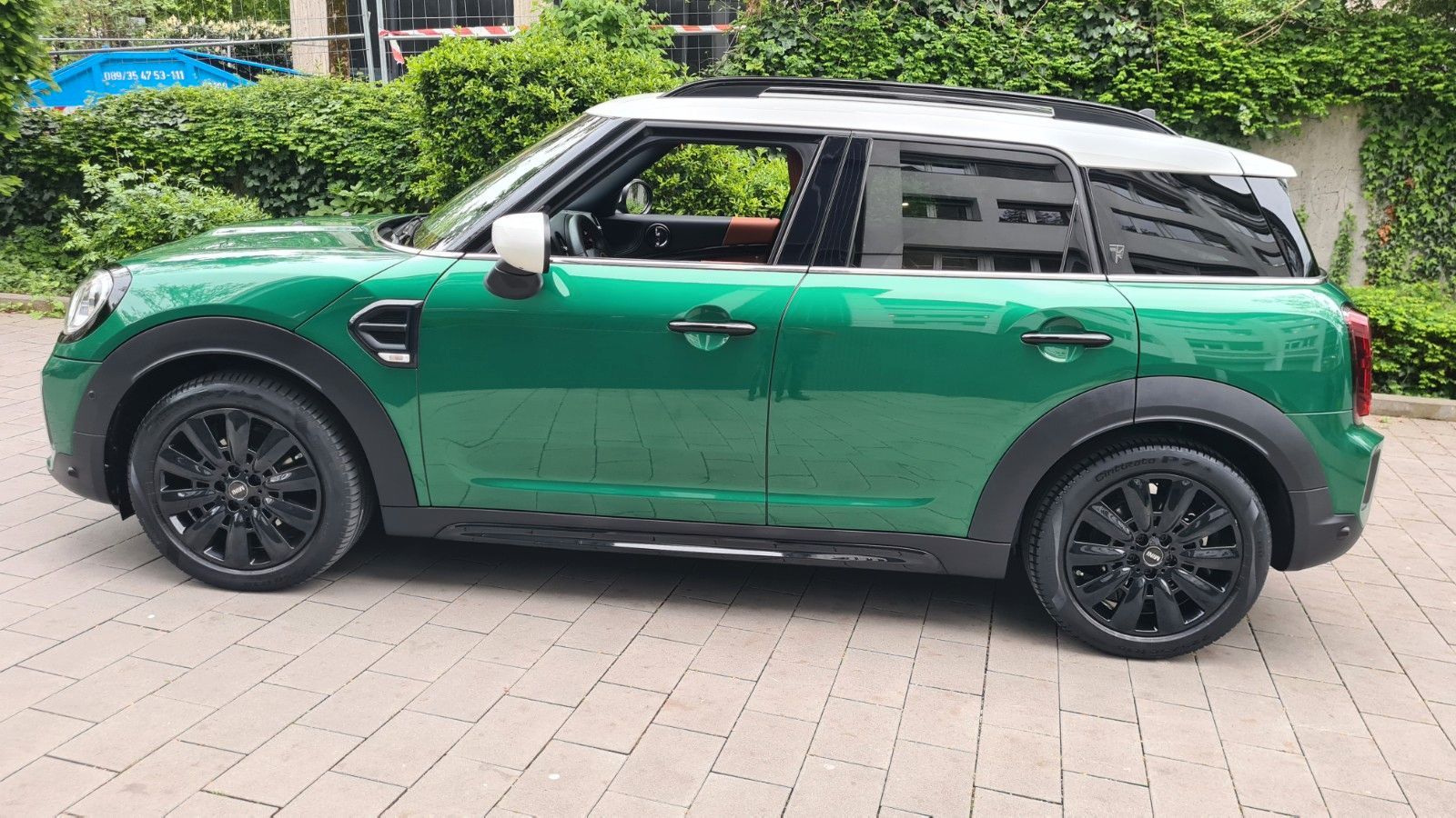 MINI Cooper Countryman Mini Yours Trim - Samsaru's Car Outlet