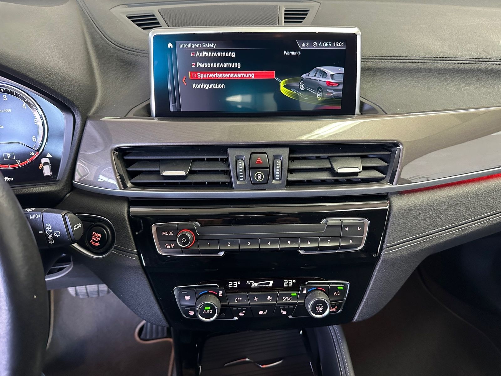 BMW X1 xDrive25d - Samsaru's Car Outlet