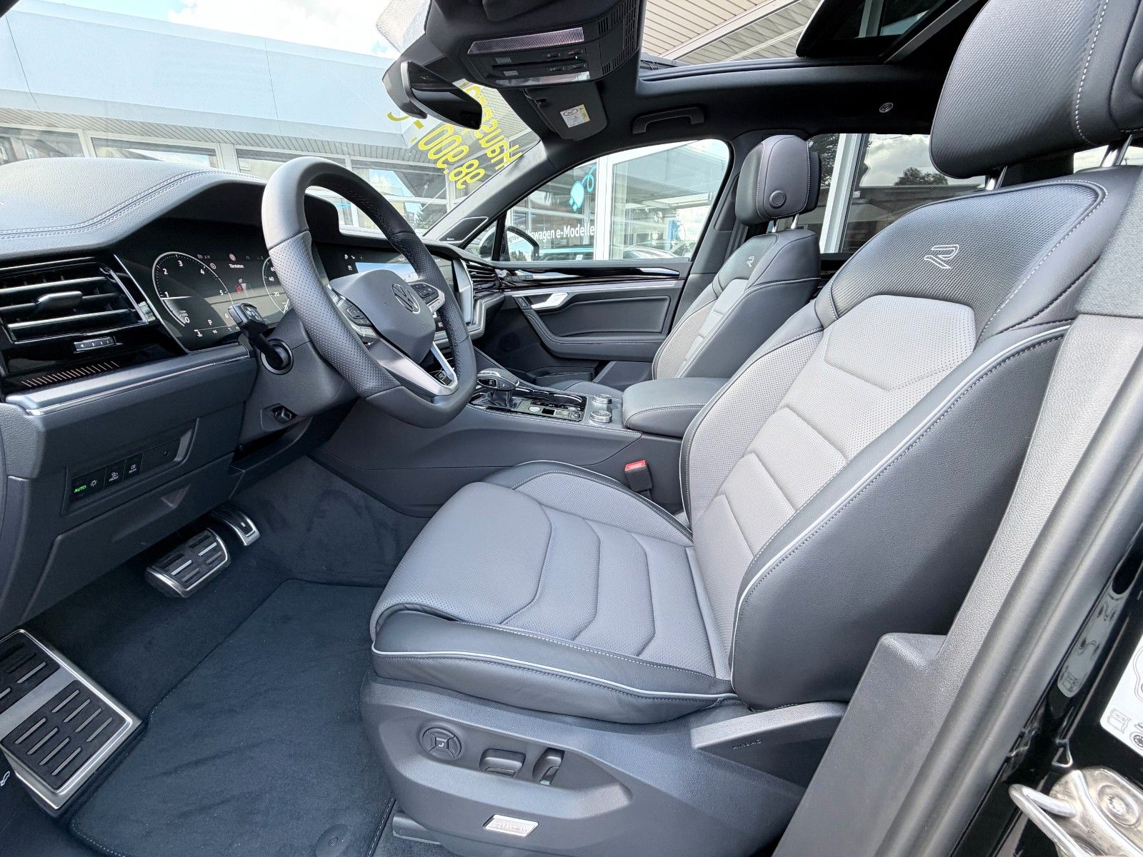 Volkswagen Touareg R-Line 3.0 V6 TDI 4x4 FINAL EDITION