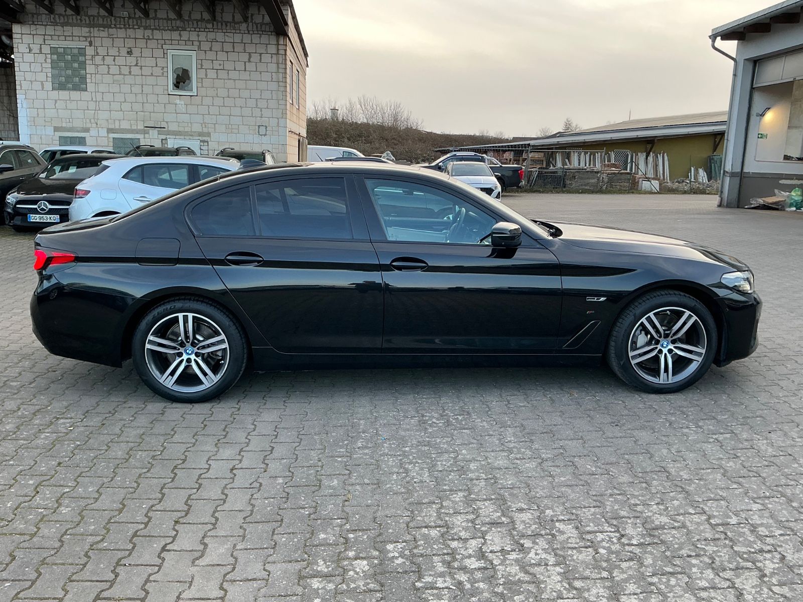 BMW 530 e xDrive M Sport S Dach, Display Key LDG