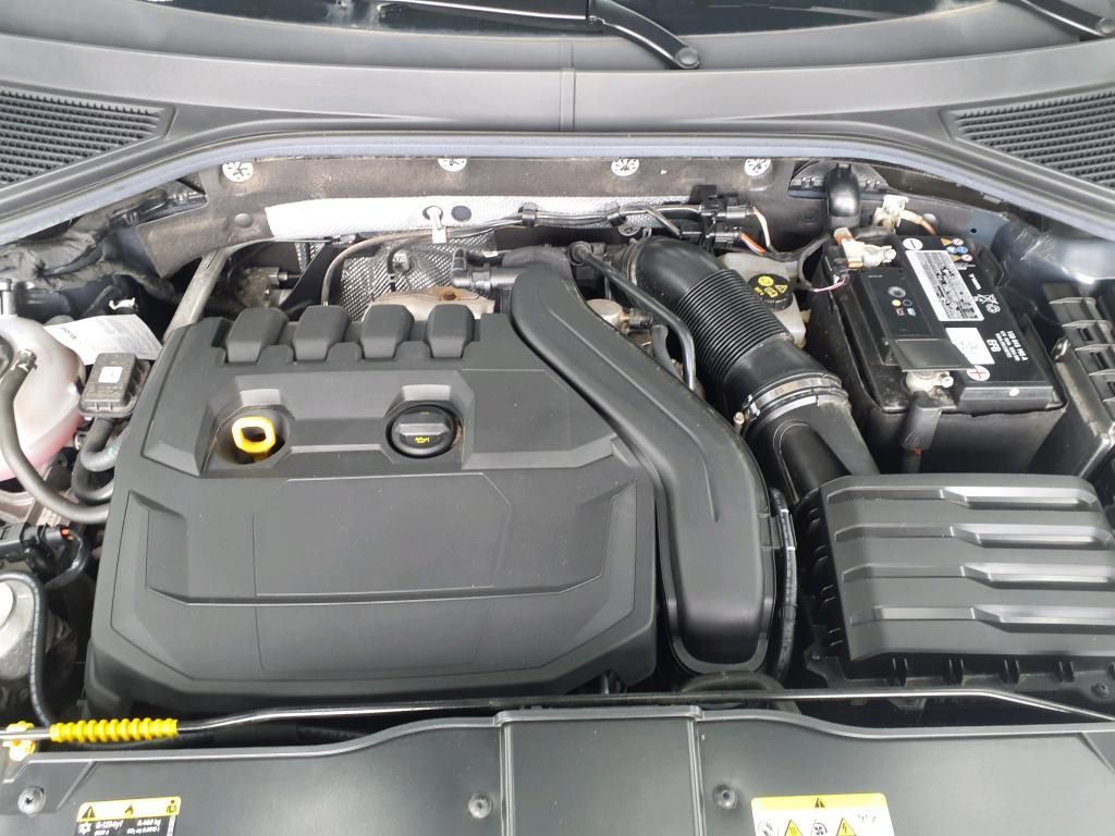 Volkswagen T-Roc Style 1.5 TSI DSG - Samsaru's Car Outlet