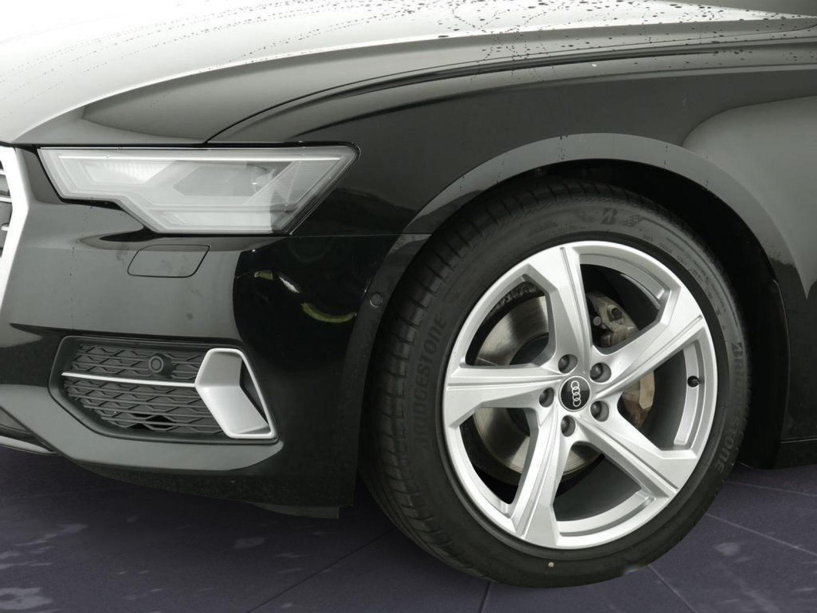 Audi A6 Avant 40 TDI quattro S Line - Samsaru's Car Outlet