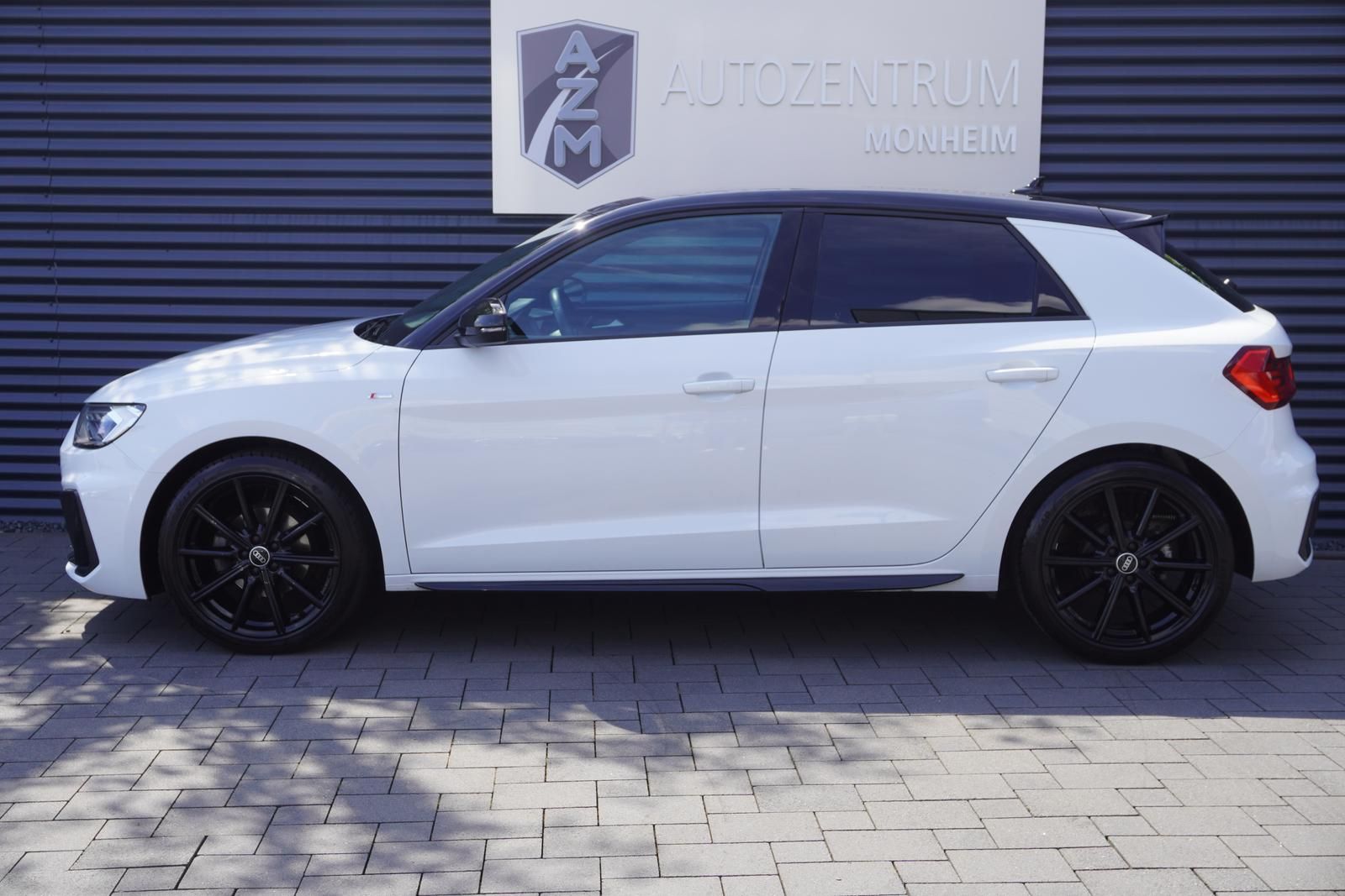 Audi A1 35 TFSI SPORTBACK S-LINE SPORTPAKET - Samsaru's Car Outlet