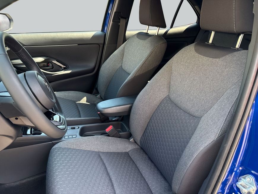 Toyota Yaris Cross Teamplayer Safety-Paket Winter-Paket