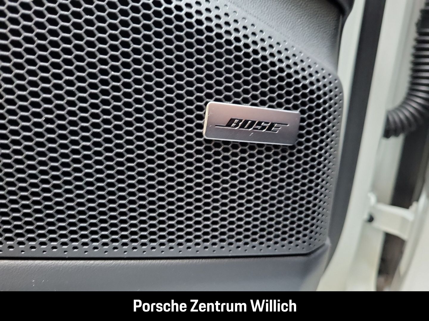 Porsche Macan 4S BOSE LED-Matrix Panorama Luftfederung