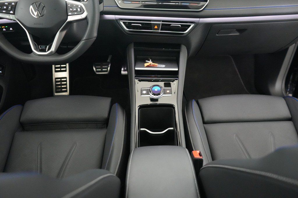 Volkswagen Tiguan 1.5 TSI eHybrid DSG R-Line Matrix Pano AC