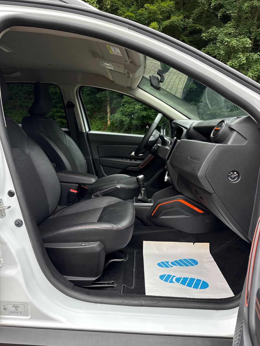 Dacia Duster II Extreme 4WD - Samsaru's Car Outlet