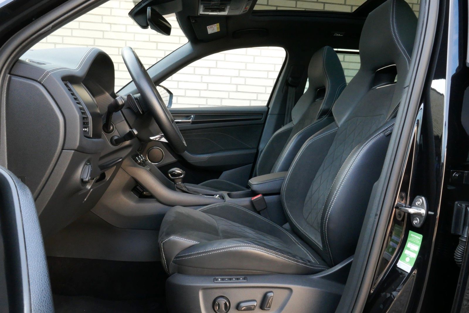 Skoda Kodiaq Sportline 4x4 Pano 360Cam Standheiz. AHK