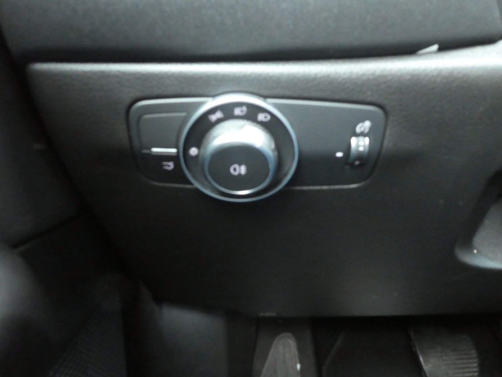 Alfa Romeo Tonale Ti, Klima, SHZ, PDC, Kamera, Navi, LED