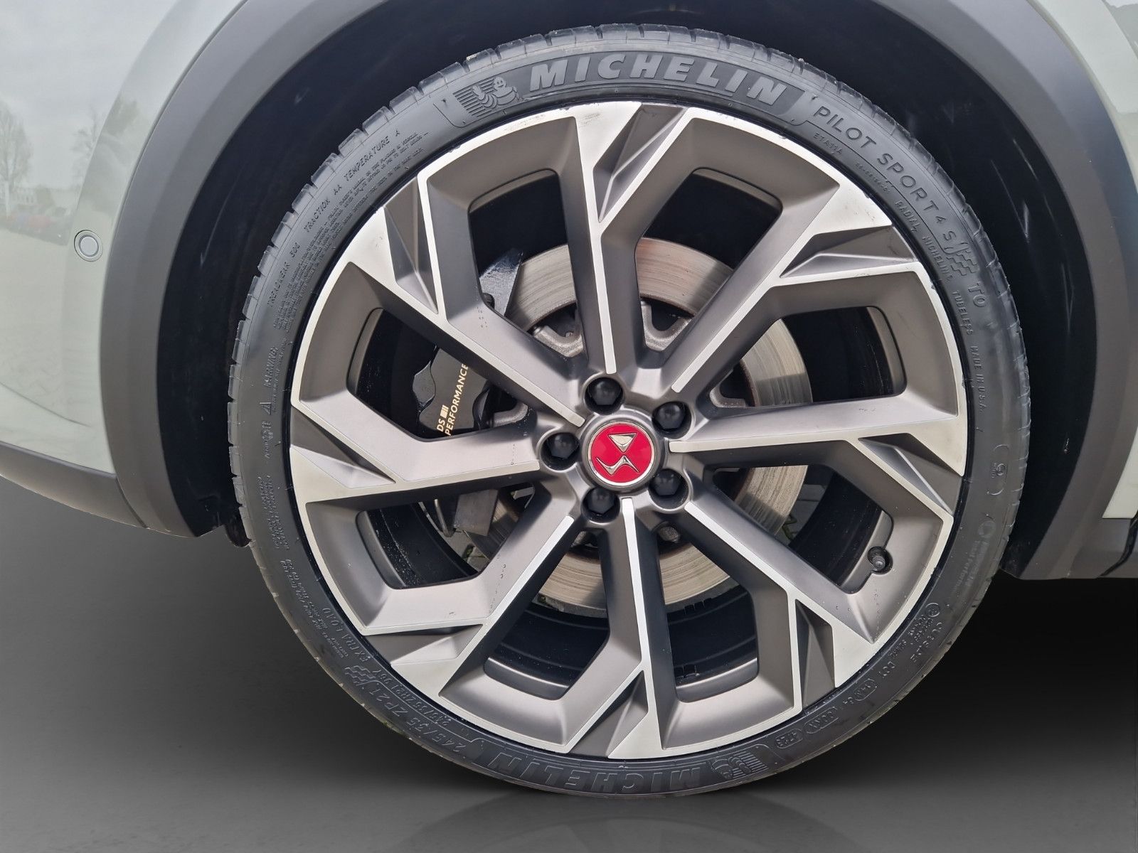 DS Automobiles DS7 E-Tense 360 Performance Line 4x4