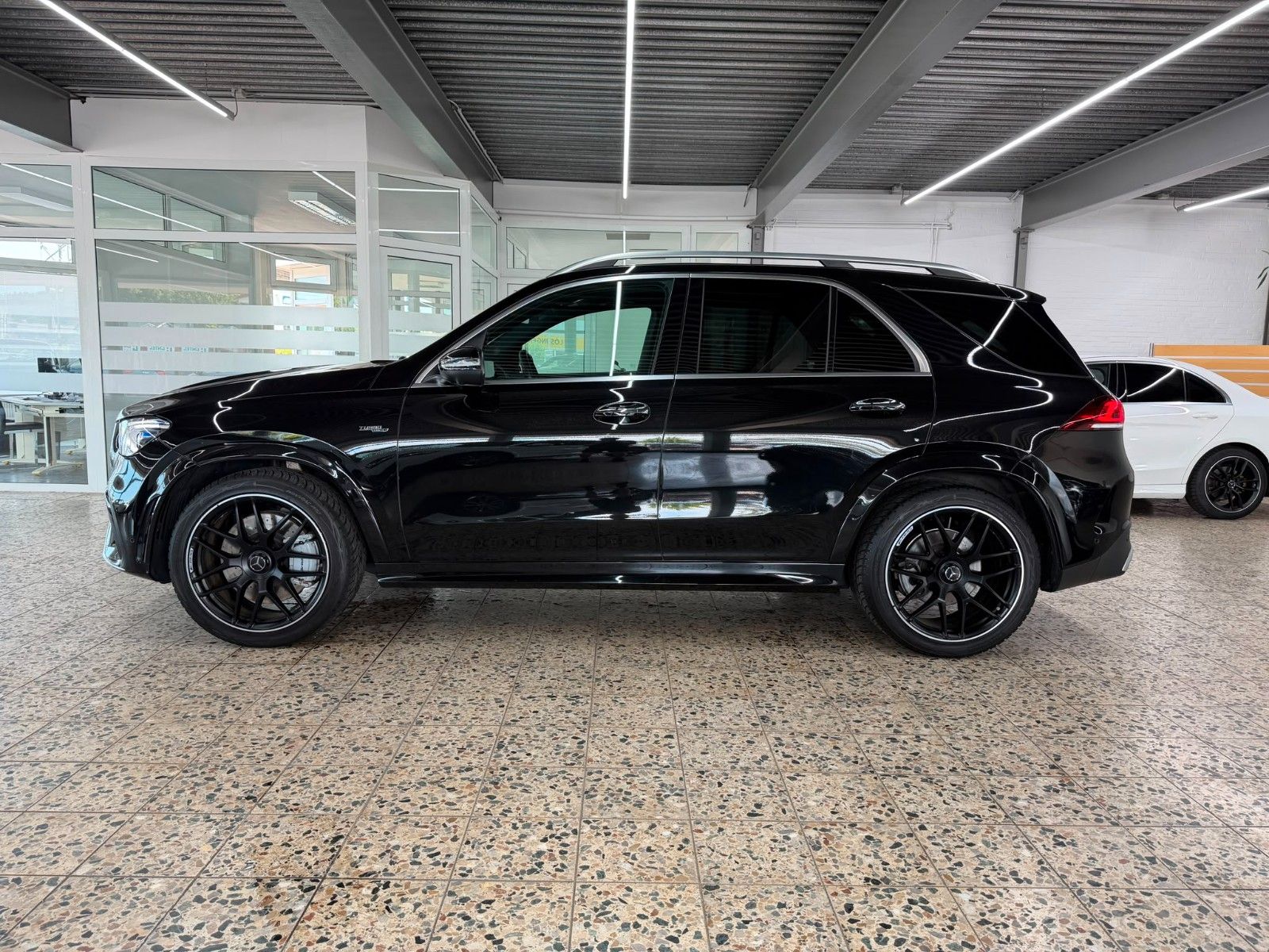 Mercedes-Benz GLE 53 AMG/4Matic+/Burmester/designo/PANO/360