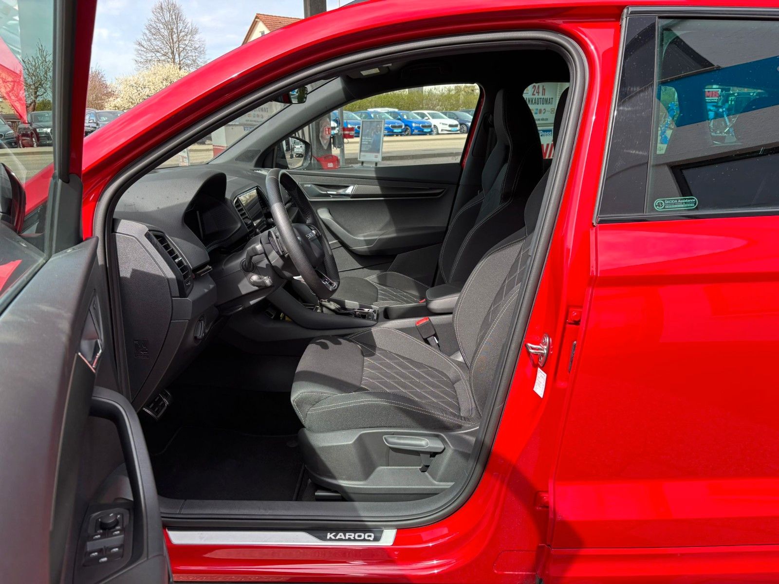 Skoda Karoq Sportline *AHK/Navi/ACC/SHZ/Garantie*