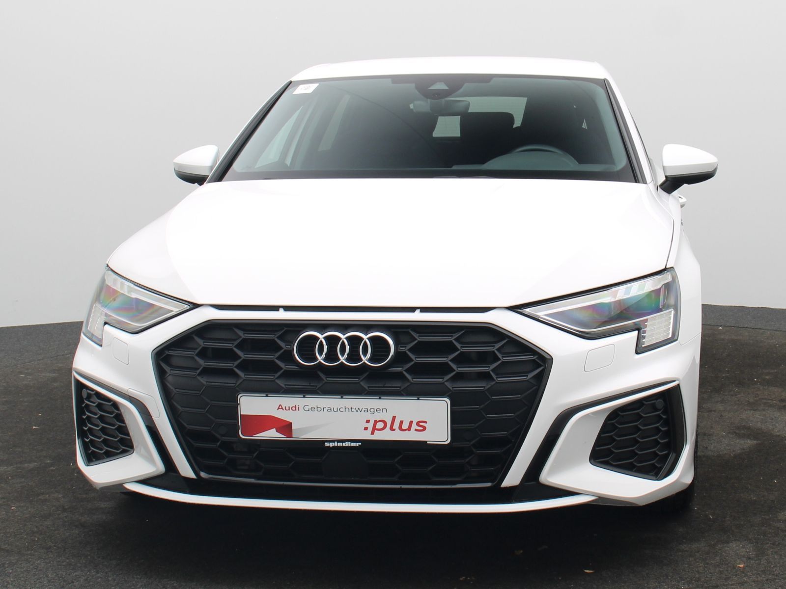 Audi A3 Sportback S-Line 45TFSIe S-tronic / Navi, AHK