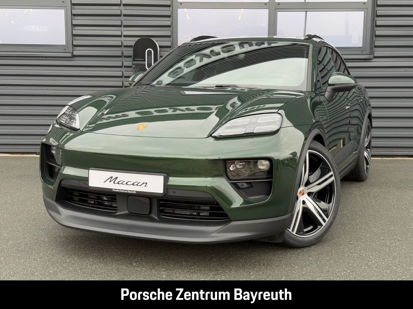Porsche Macan 4S *AHV*MATRIX*INNO*LUFTFEDER.*HEADUP*BOSE