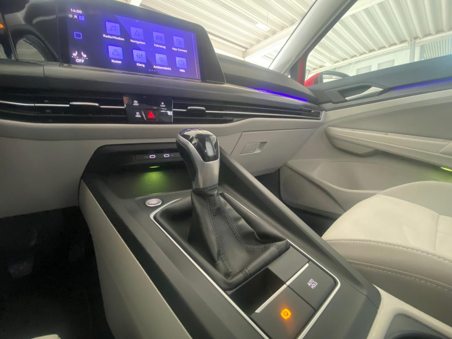 Volkswagen Golf Variant Style 2.0l TDI - Samsaru's Car Outlet
