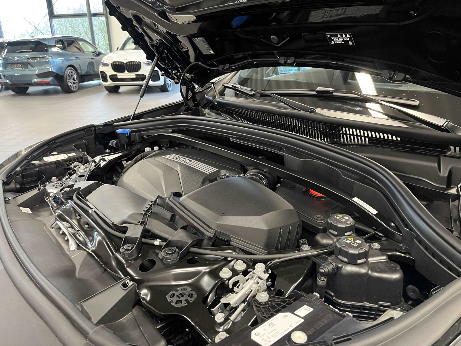 BMW X1 xDrive23d M Sport Pro HUD PANO ACC AHK RFK NA