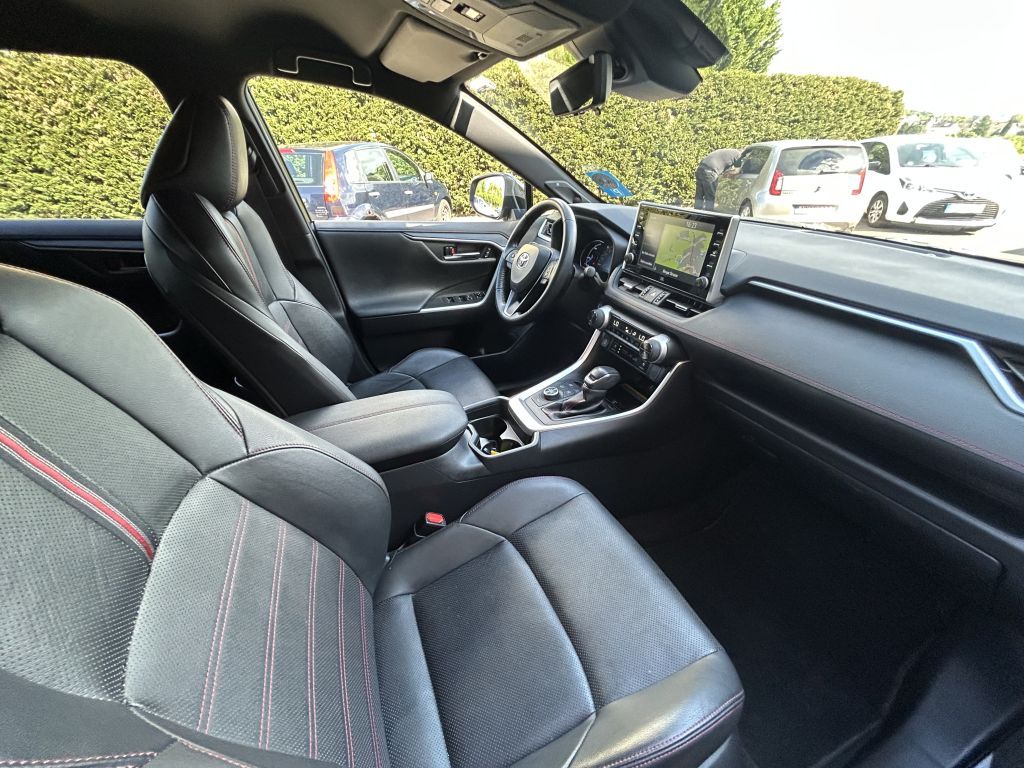 Toyota RAV 4 Plug-In-Hybrid - Samsaru's Car Outlet