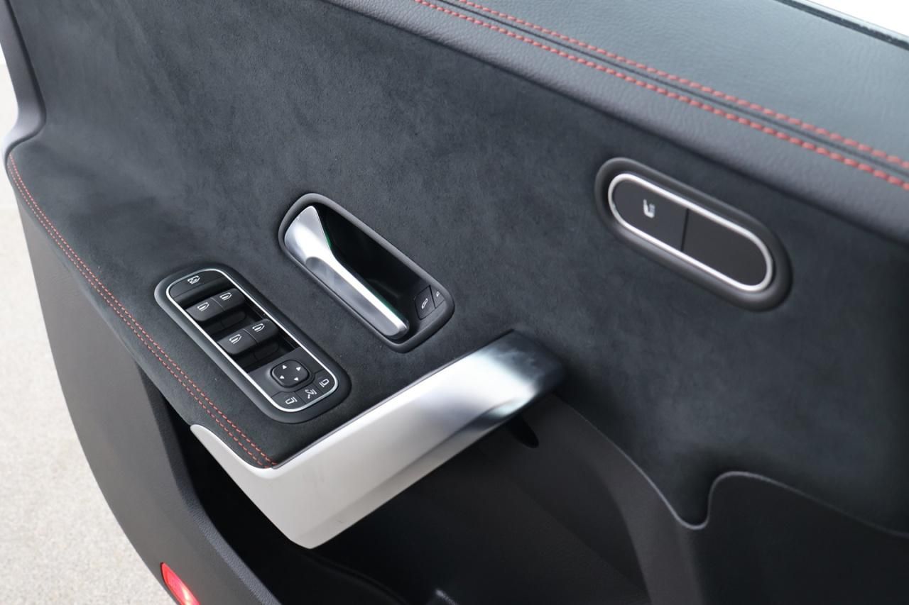 Mercedes-Benz CLA 35 AMG SB 4M - Samsaru's Car Outlet