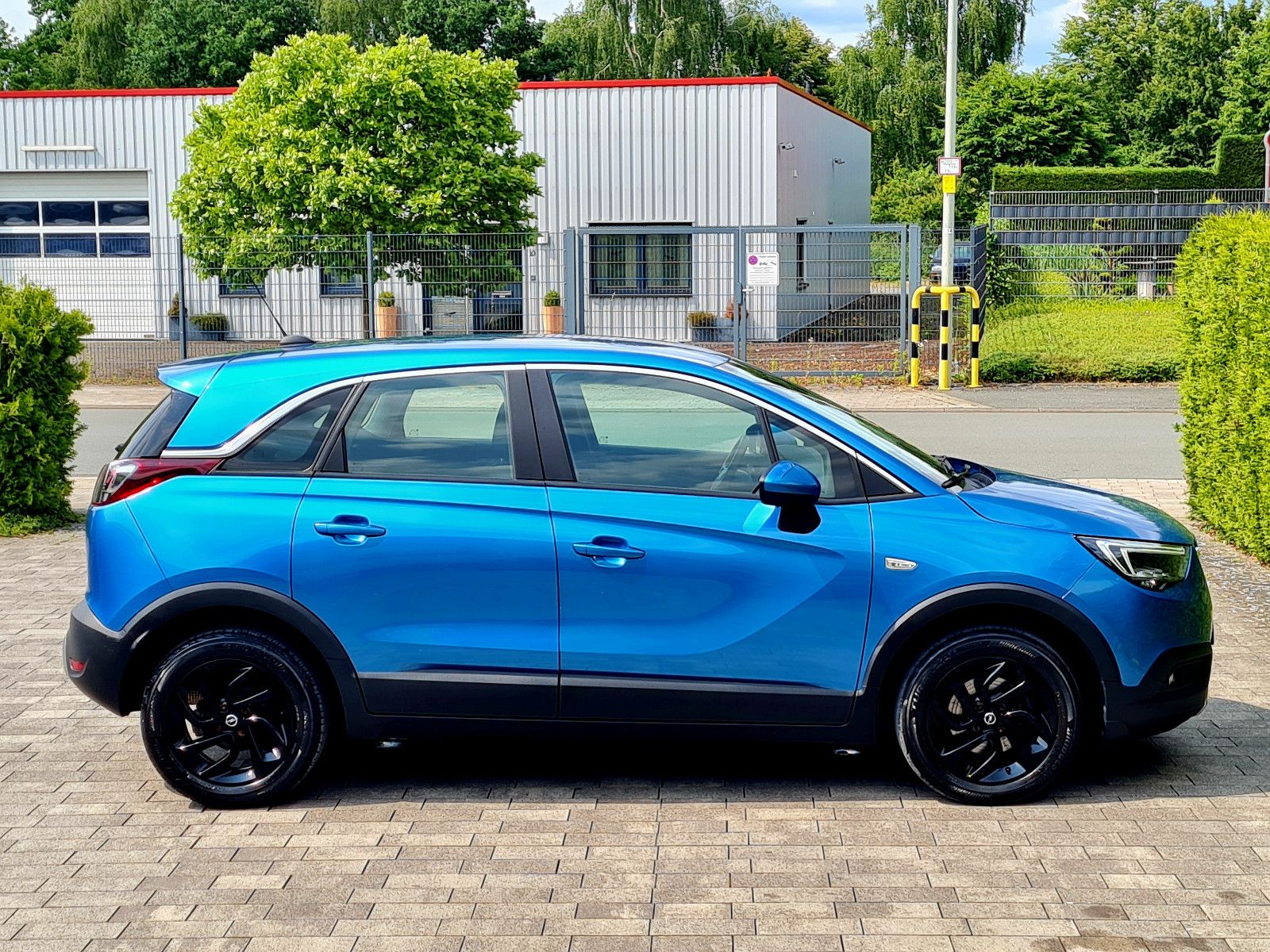 Opel Crossland Innovation - Samsaru's Car Outlet