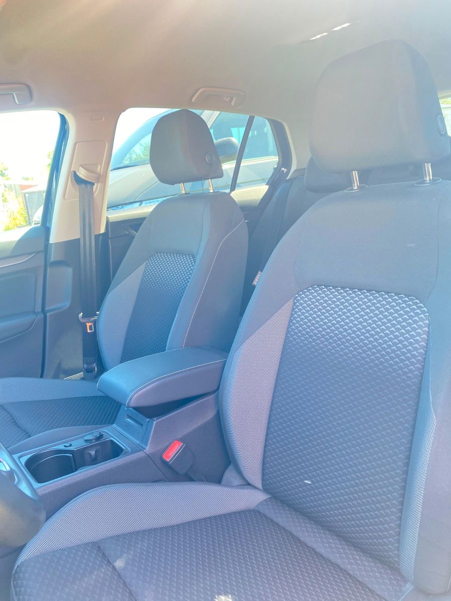 Volkswagen Golf VIII Lim. Active - Samsaru's Car Outlet