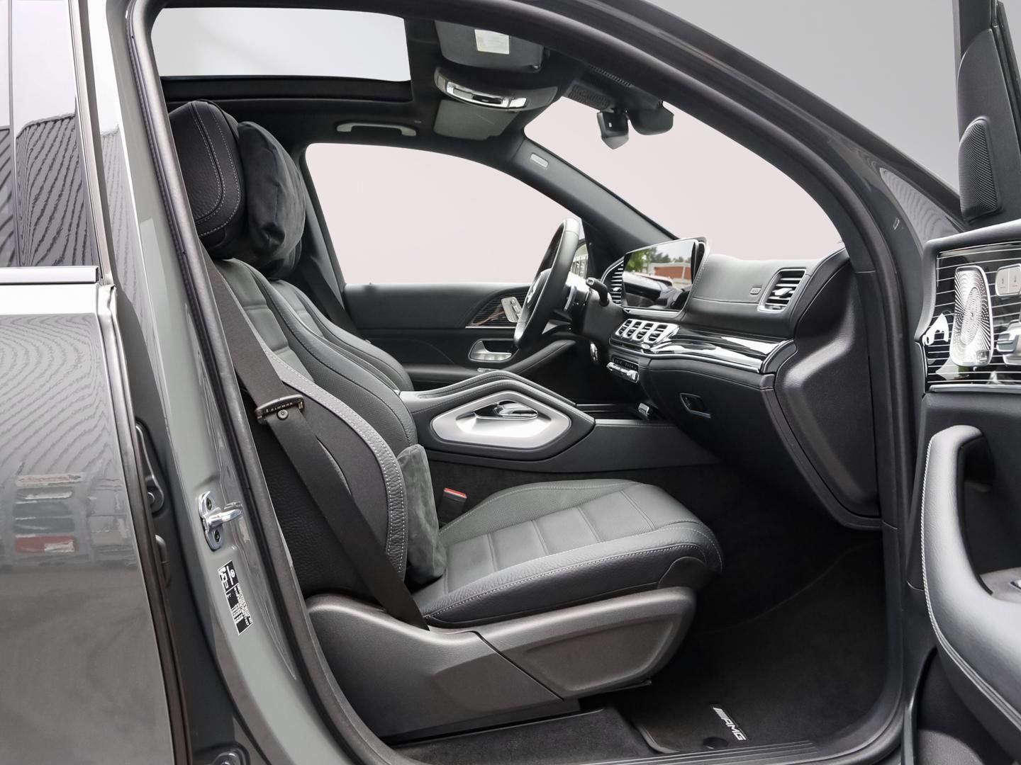 Mercedes-Benz GLE 450 4M AMG Distronic Mulitbeam Panorama AHK