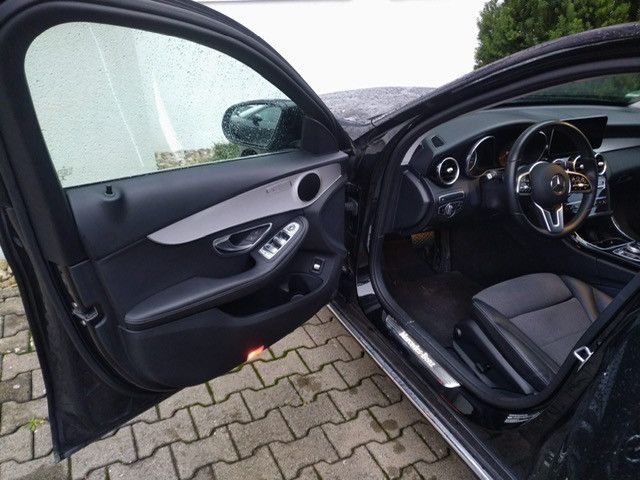 Mercedes-Benz C 300 d 4Matic - Samsaru's Car Outlet