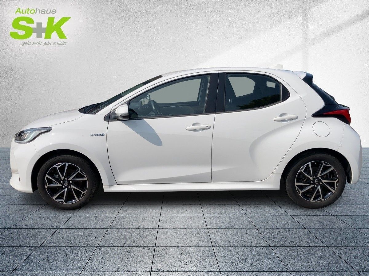 Toyota Yaris 1.5 Dual-VVT-iE Hybrid - Samsaru's Car Outlet