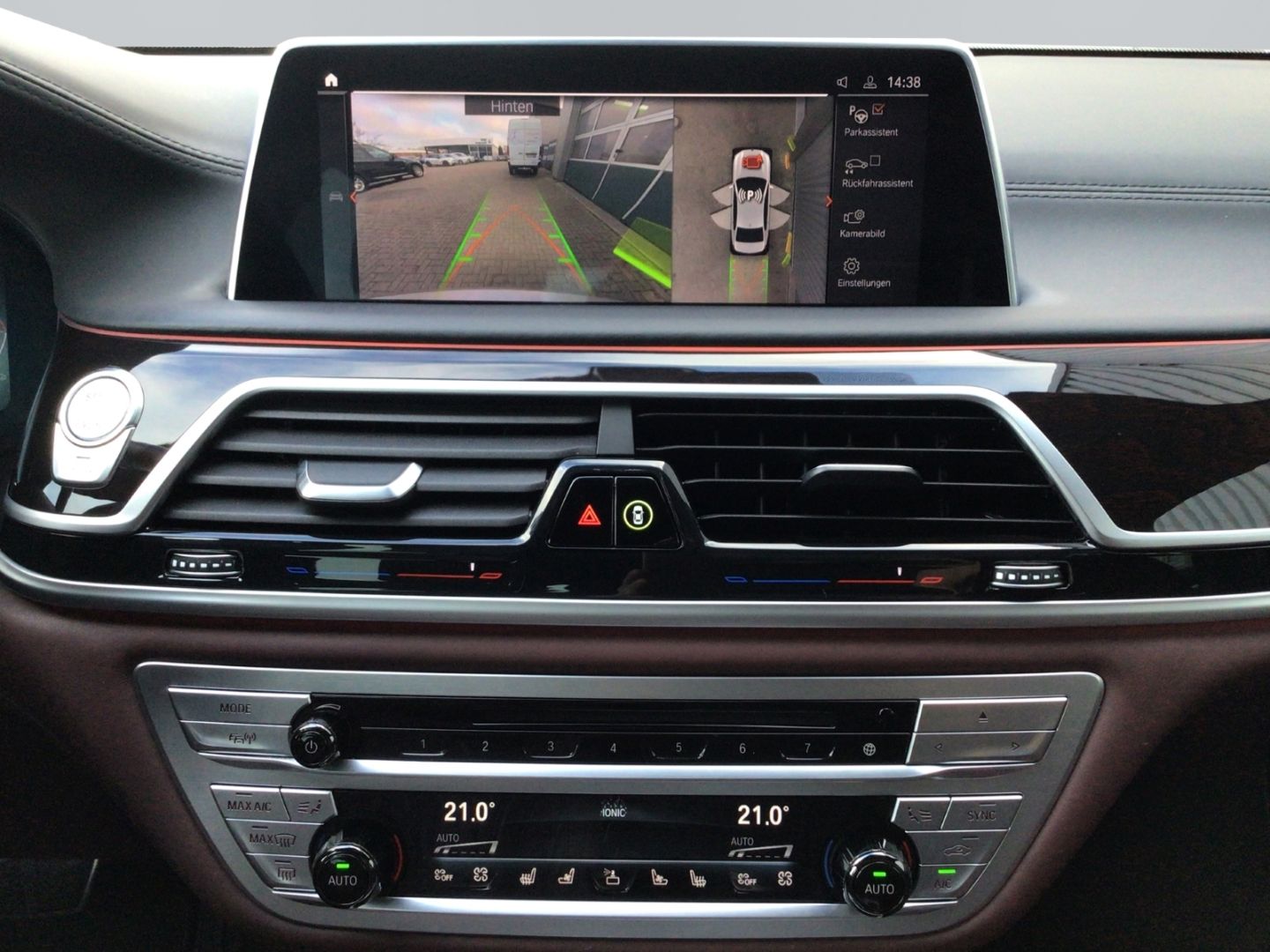 BMW 730 d xDrive M Sport ACC/GSD/Massage/Sitzbelftg/