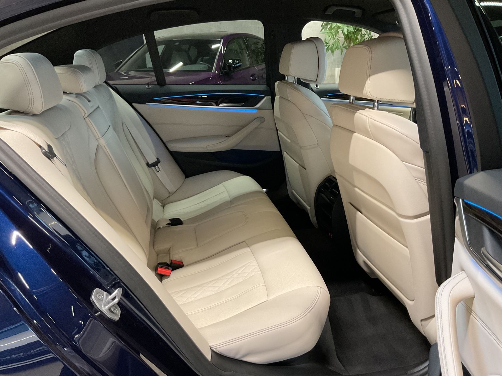 BMW 545e xDr. M Paket Exclusivleder HuD Laserl.