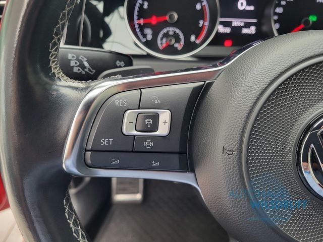 Volkswagen Golf VII 1.5 TSI DSG Highline R-Line - Samsaru's Car Outlet