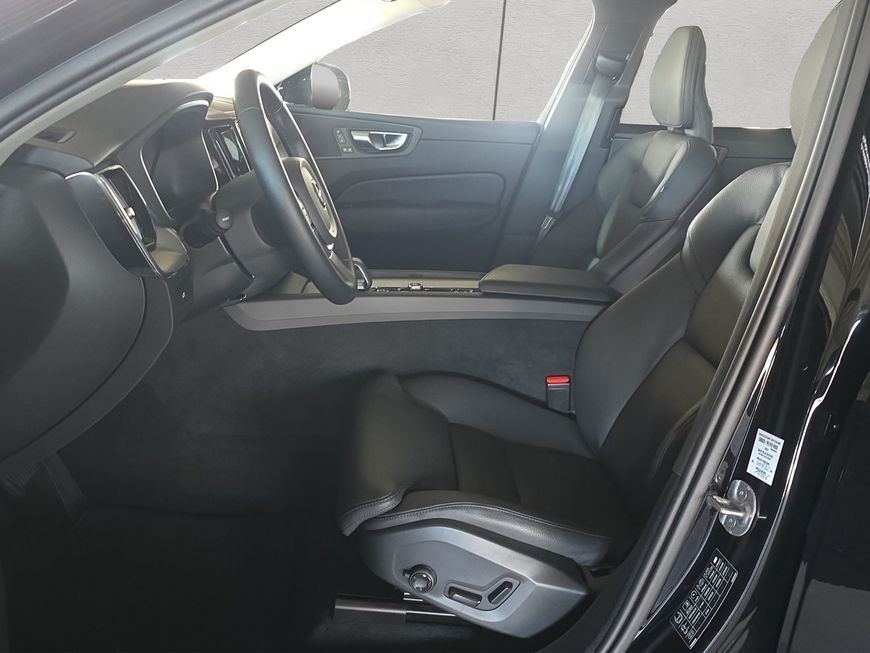 Volvo XC60 B5 B AWD Core