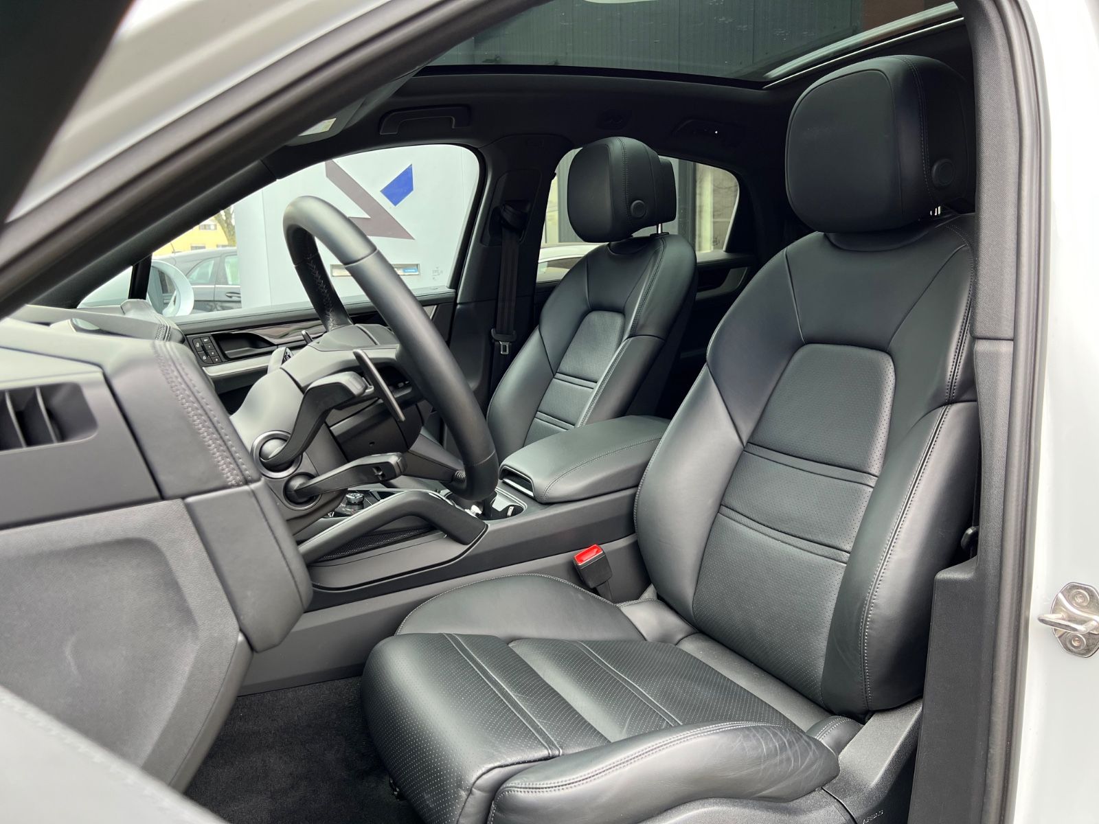 Porsche Cayenne Coupe E-Hyb #SPORT DESIGN! NP145.000€!