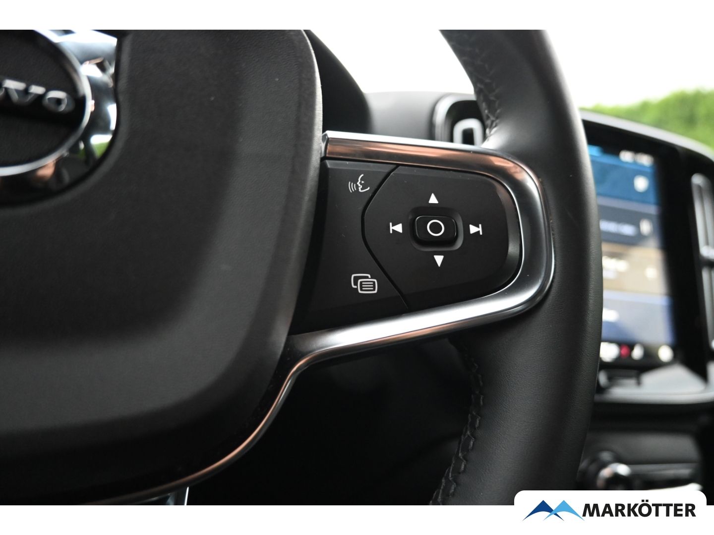 Volvo XC40 P8 Ultimate Recharge ACC/AHK/360°/S-Dach