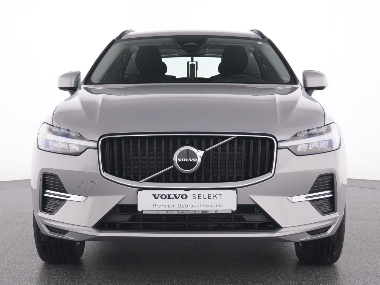 Volvo XC60 B4 Core - Samsaru's Car Outlet