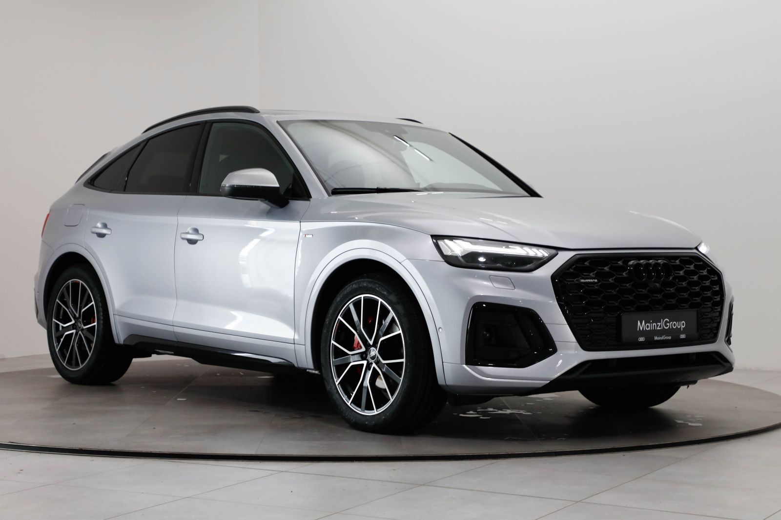 Audi Q5 Sportback 40 TDI quattro S line StdHzg Matrix