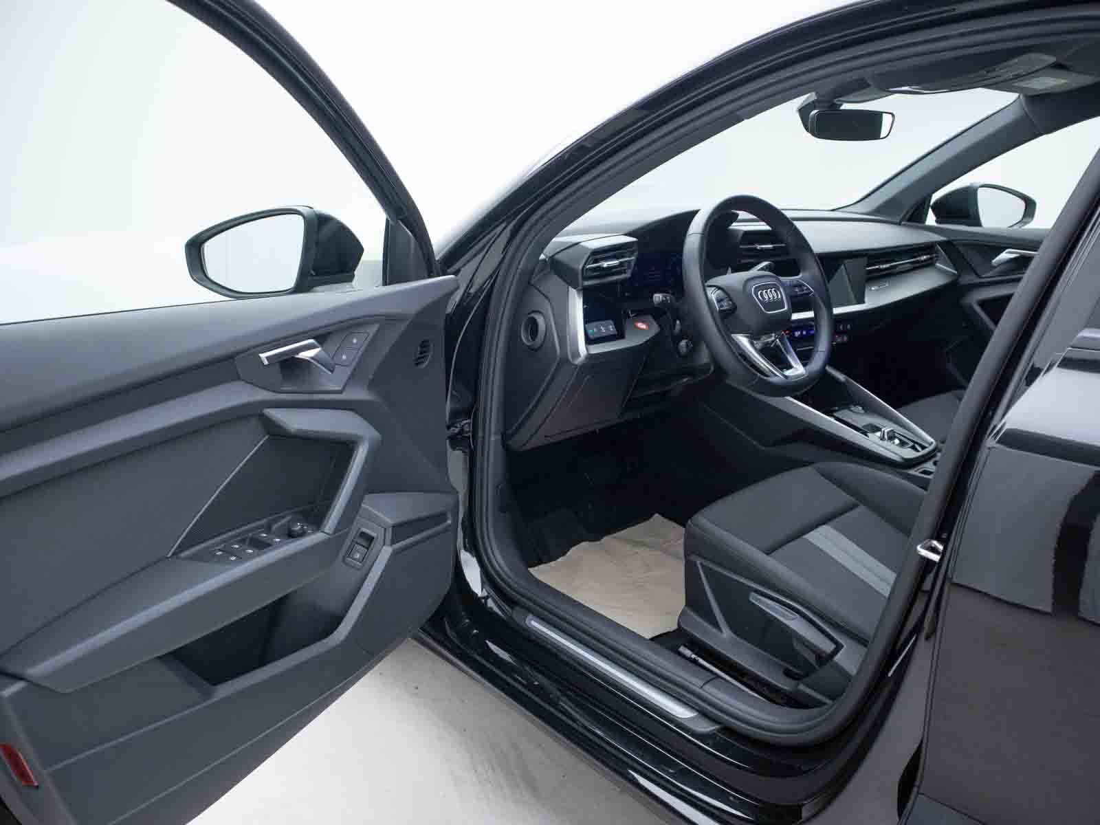 Audi A3 Sportback 40 TFSI e S-TRO*ADVANCED*GJR*NAVI**