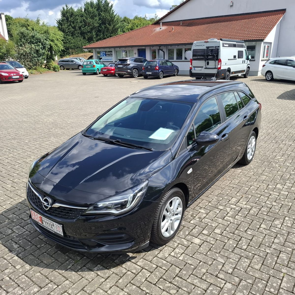 Opel Astra K 1.4 Turbo Sports Tourer Edition - Samsaru's Car Outlet