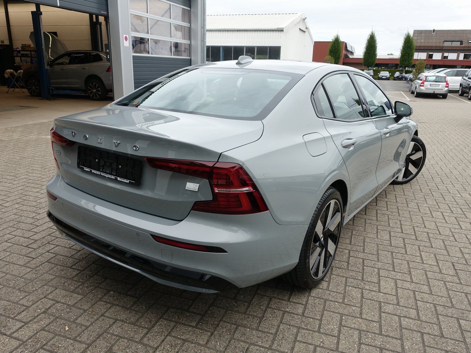 Volvo S60 Recharge Ultimate T8 AWD/HeadUP/B&W/Kamera